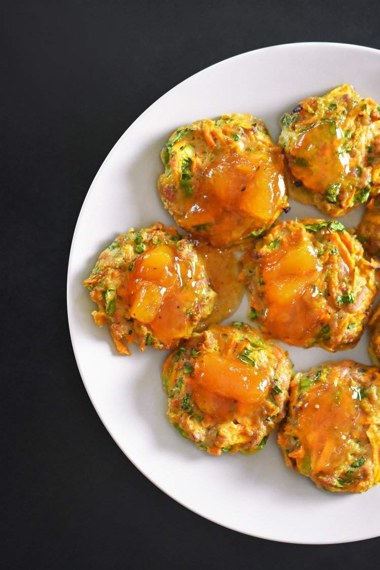 Curry Turkey Bites + Apricot-Ginger Sauce by Michelle Tam http://nomnompaleo.com
