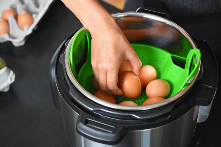 Instant Pot Hard "Boiled" Eggs & Lazy Devils by Michelle Tam http://nomnompaleo.com